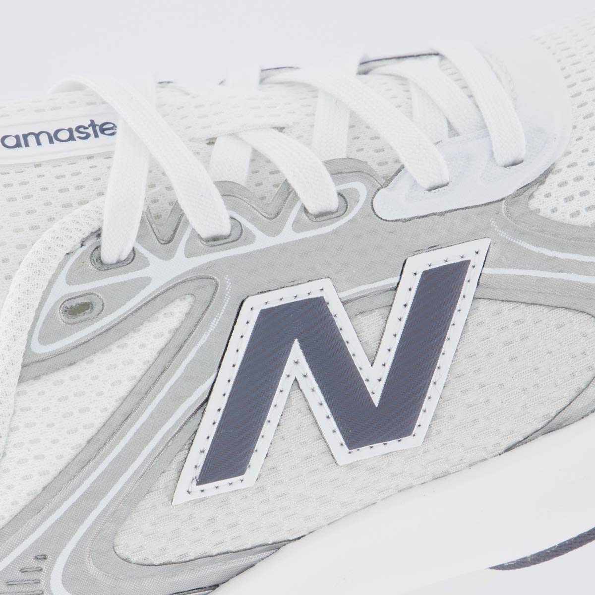 Tênis New Balance Amaste Feminino Cinza e Prata Cinza/Prata 7