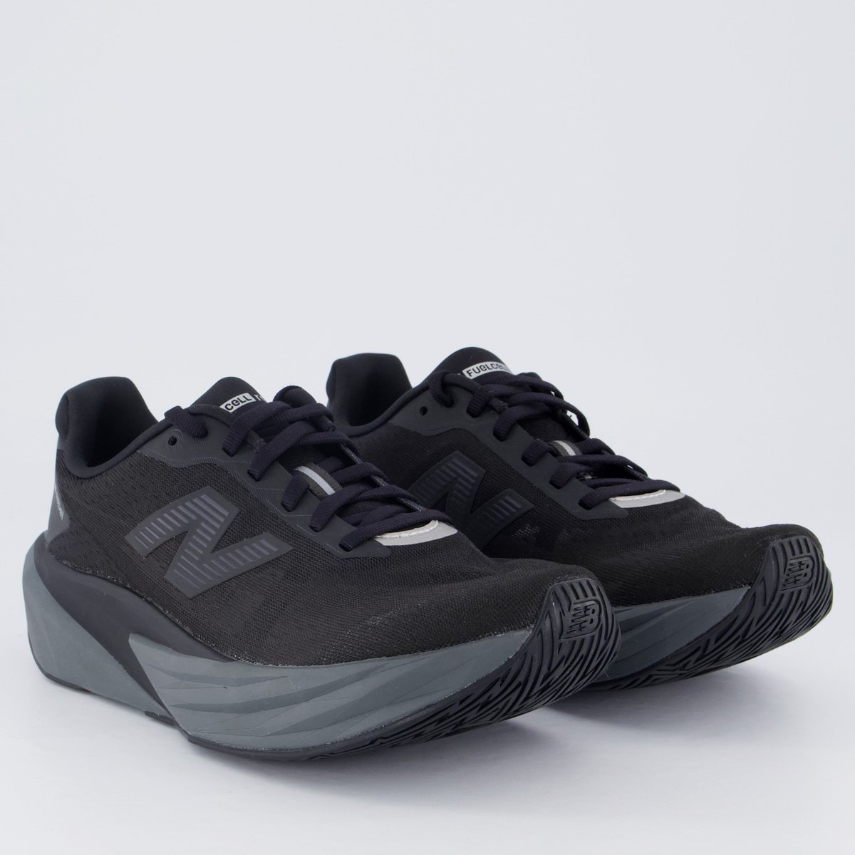 Tênis New Balance Fuelcell Rebel V5 Feminino Cinza e Preto Preto 2