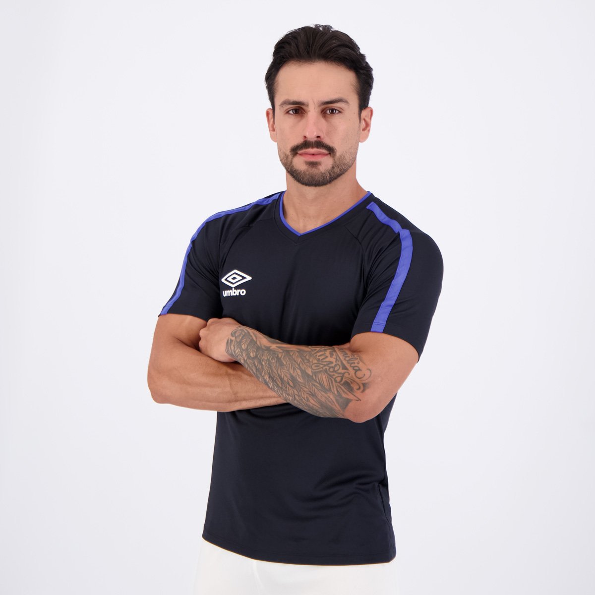 Camiseta Umbro Legacy Field Preta Preto 3