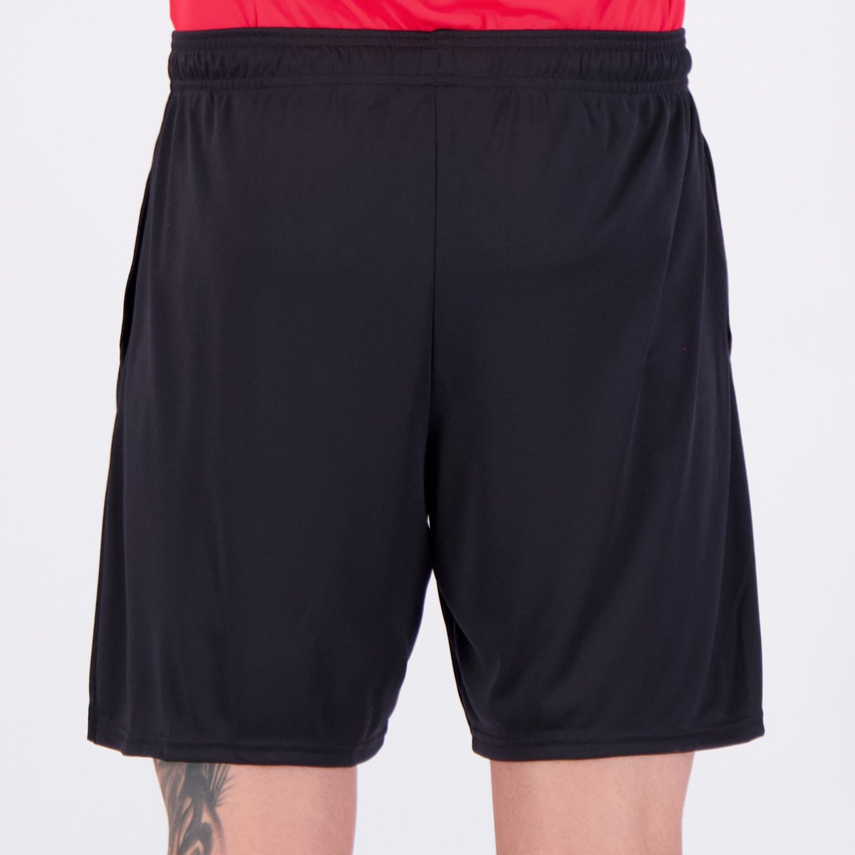 Shorts Under Armour Tech 7 Preto Preto 4