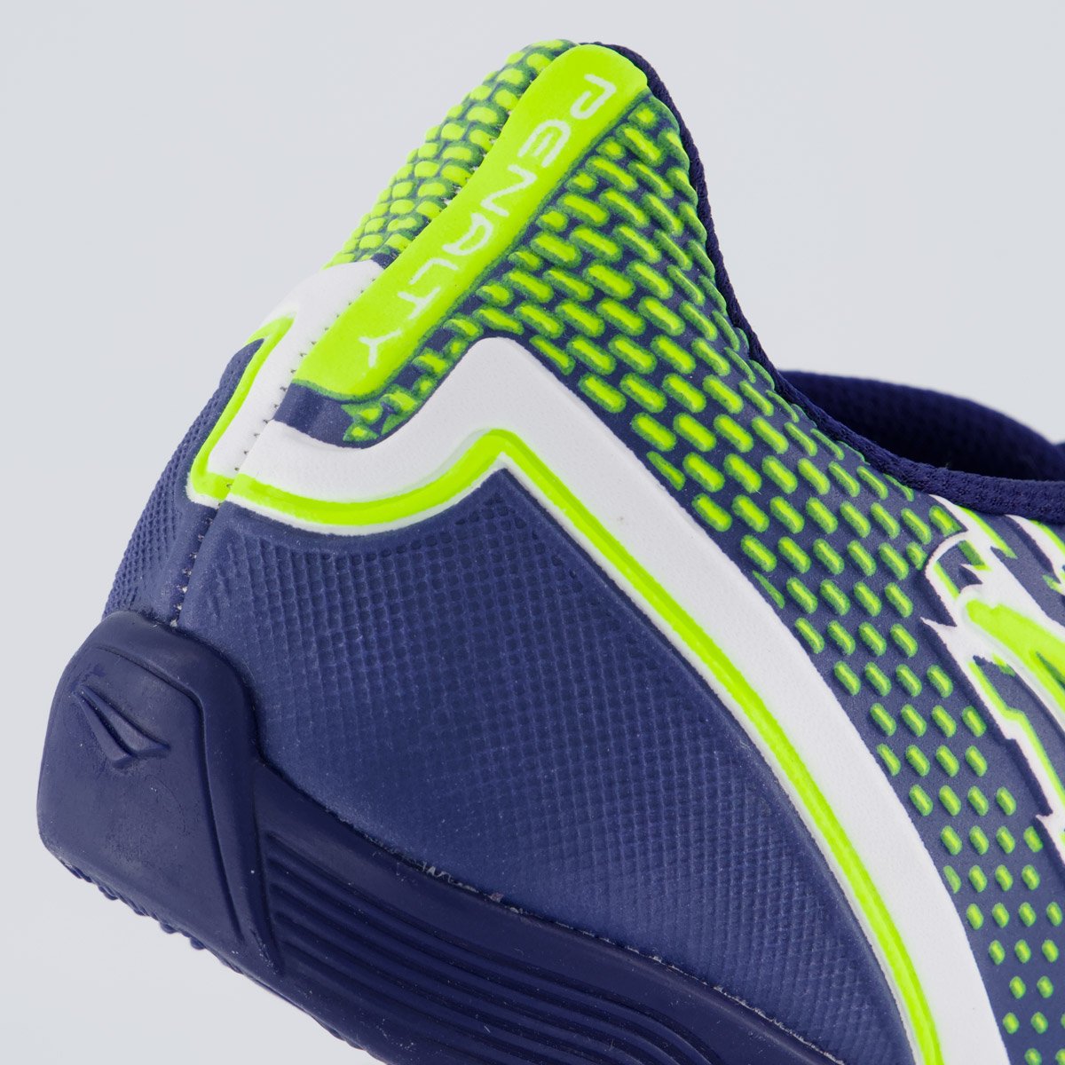 Chuteira Penalty Garra Futsal Branca e Marinho Branco 6