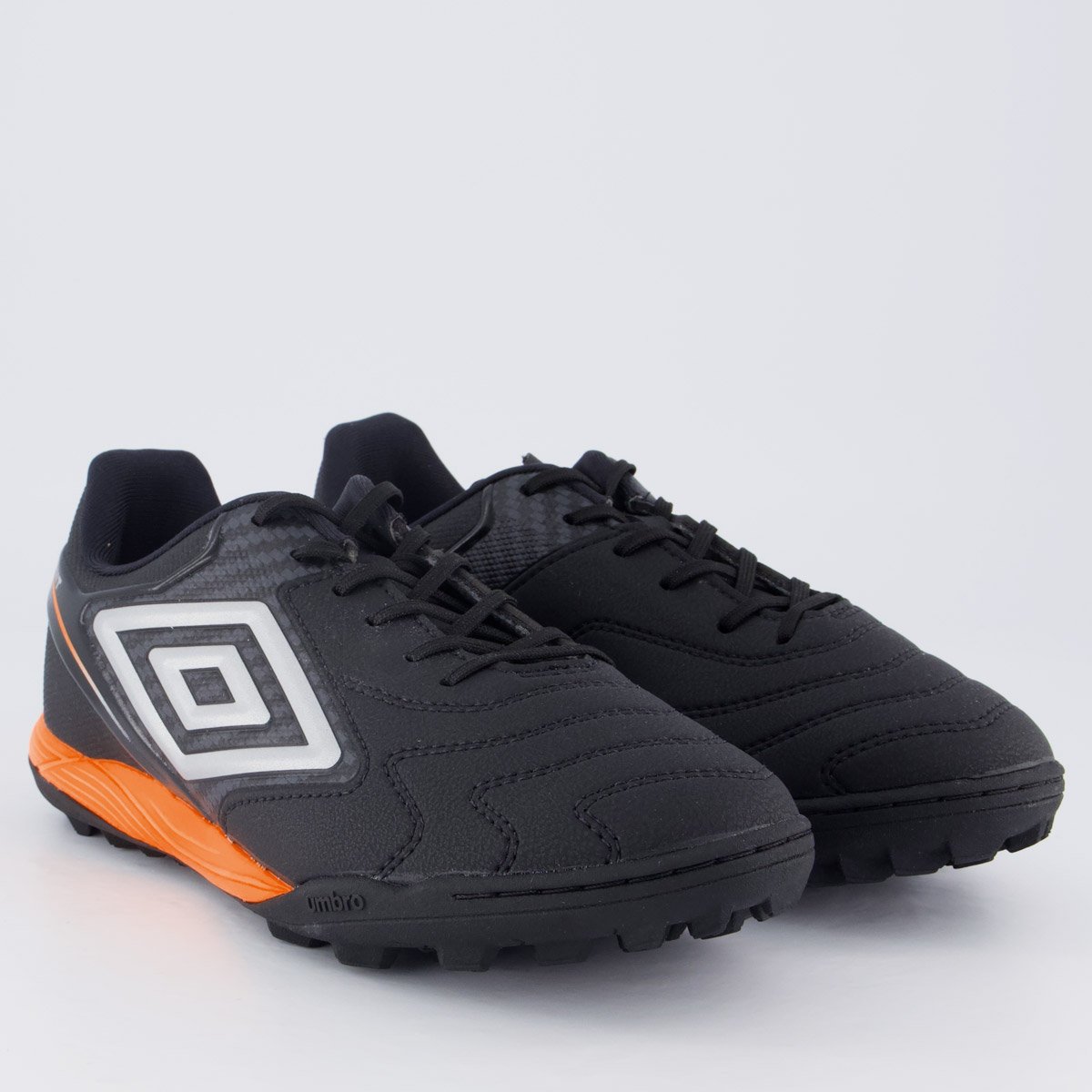 Chuteira Umbro Adamant Master Class Club Society Preta Preto 2