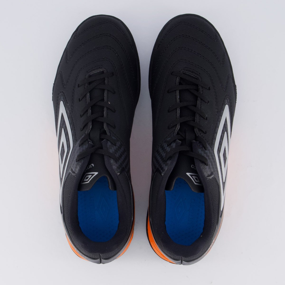Chuteira Umbro Adamant Master Class Club Society Preta Preto 4