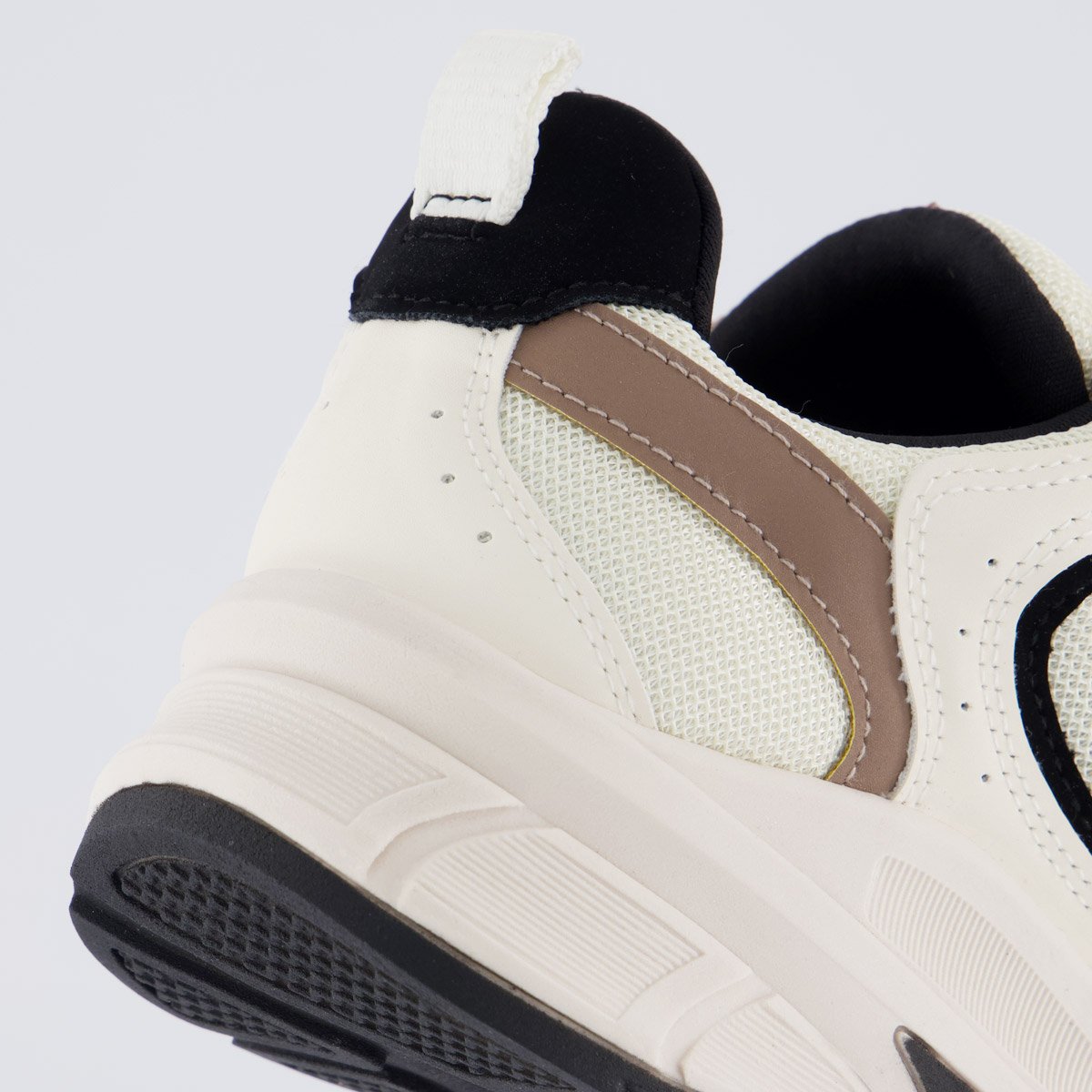 Tênis Via Marte V240 Feminino Bege Bege 6