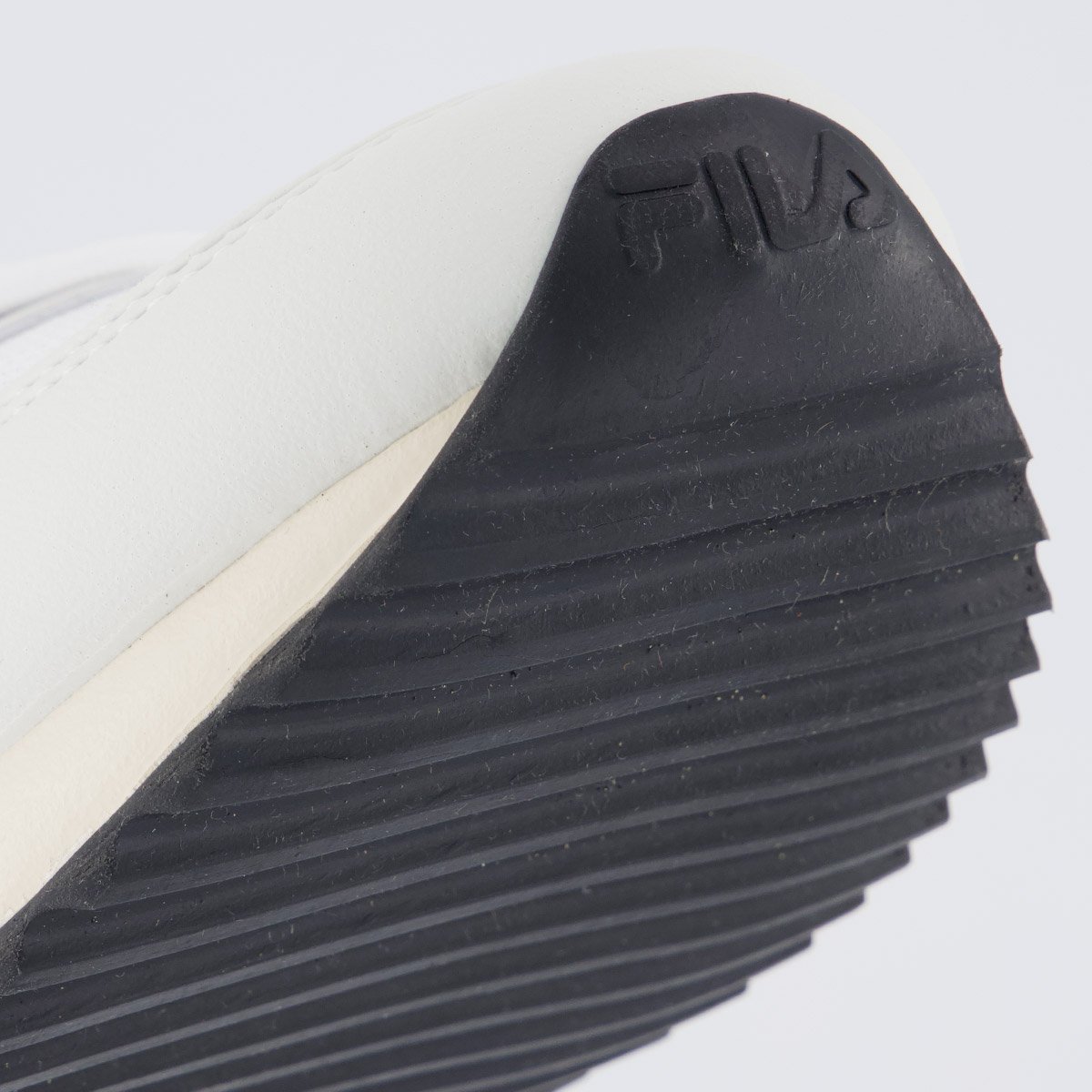 Tênis Fila Euro Jogger Sport II Branco e Marinho Branco 8