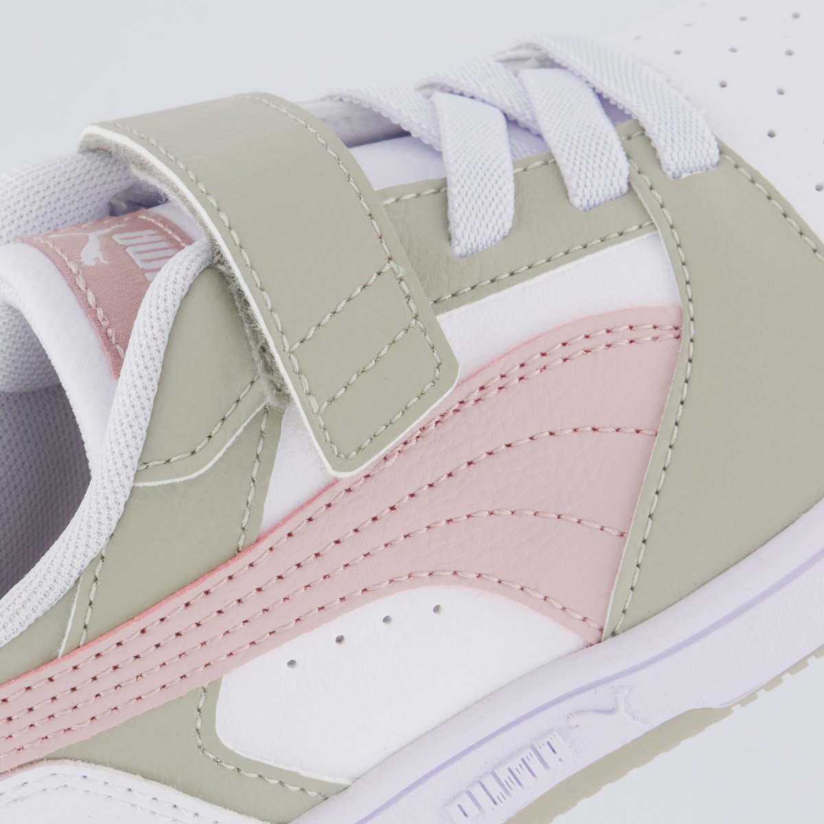 Tênis Puma Rebound V6 LO Juvenil Branco e Bege Branco 7