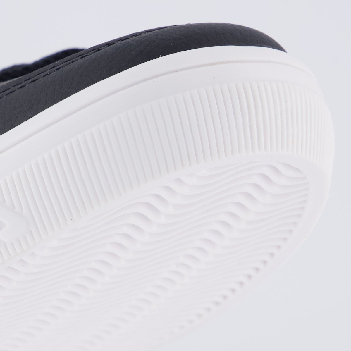 Tênis Fila Vortex Preto e Branco Preto 8