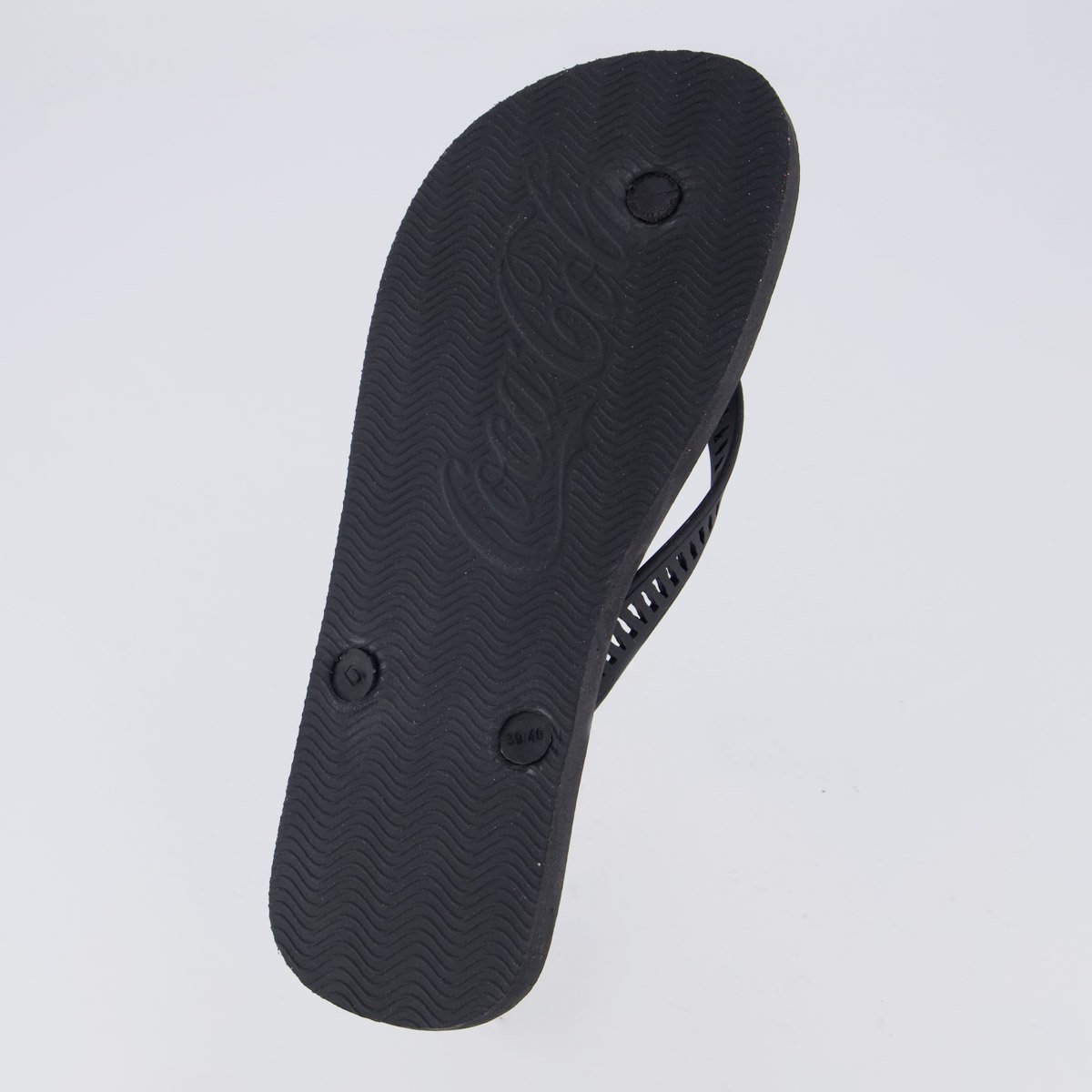 Chinelo Coca Cola Grid Preto e Branco Preto 5