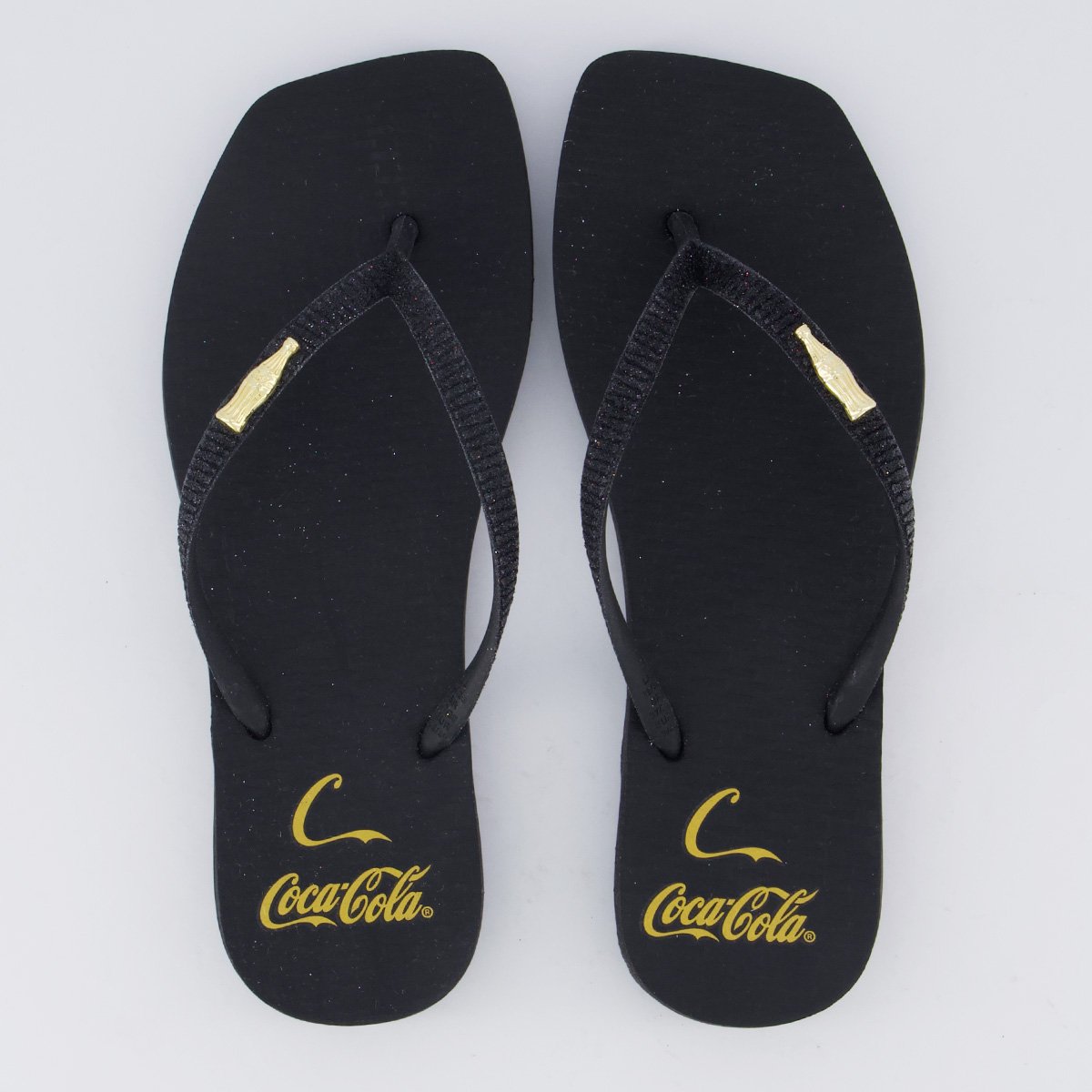 Chinelo Coca Cola Square C Gold Feminino Preto