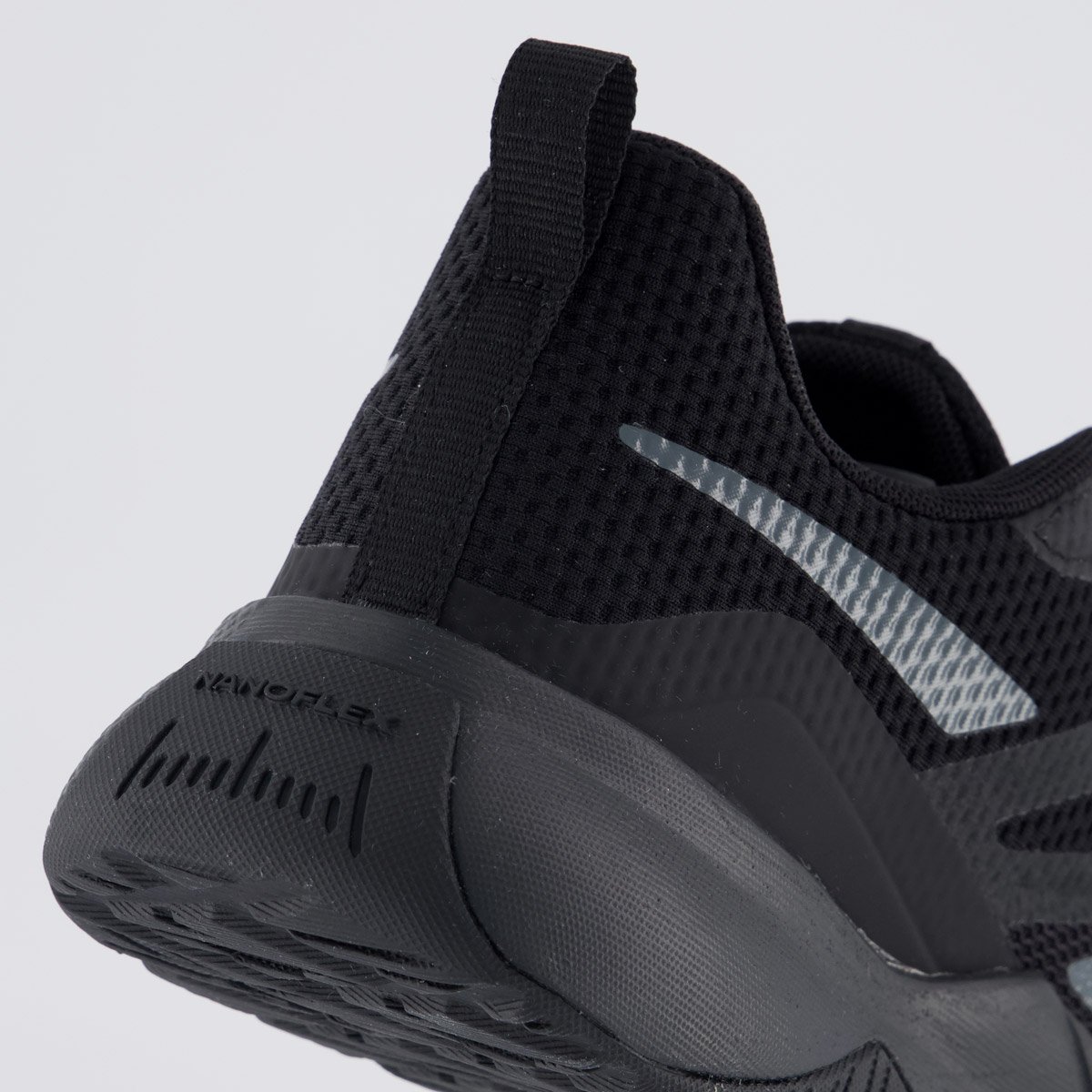 Tênis Reebok NFX Trainer Feminino Preto e Cinza Preto 6