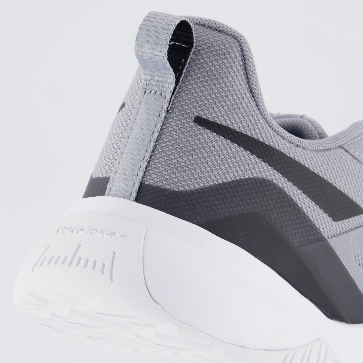 Tênis Reebok NFX Trainer Cinza Cinza 4