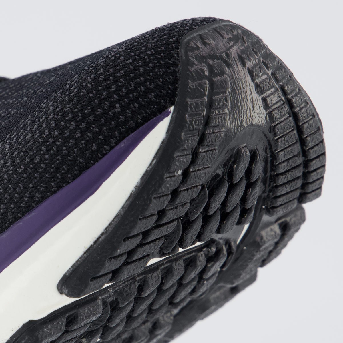 Tênis Mizuno Wave Dinasty 7 Feminino Preto e Roxo Preto 8