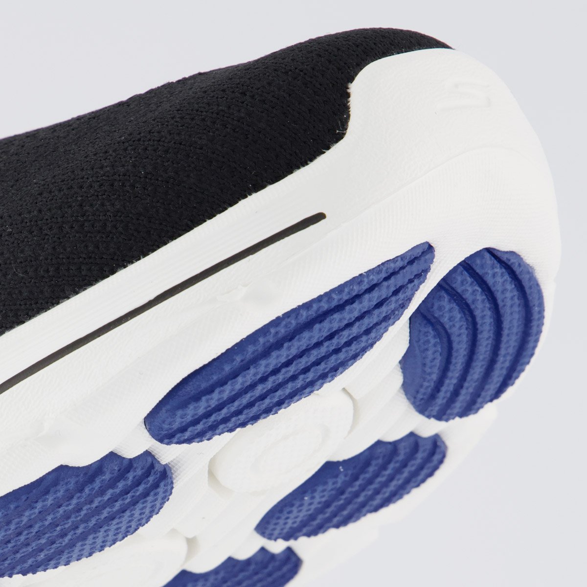 Tênis Skechers Go Walk 8 Preto Preto 8