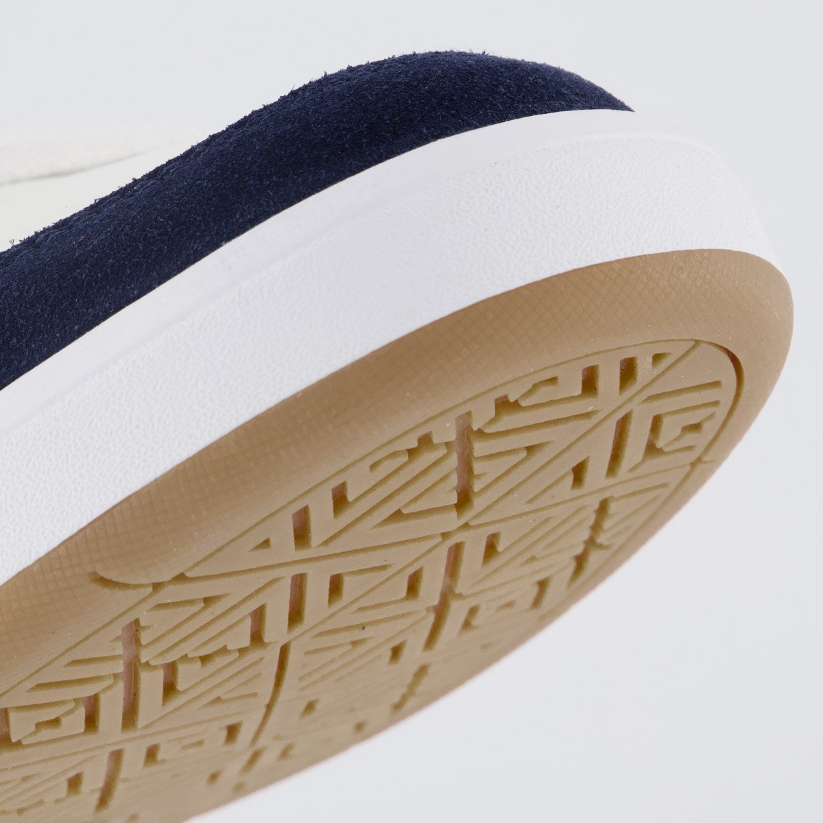 Tênis DC Shoes Cure IMP Off White e Marinho Azul Marinho/Off White 8