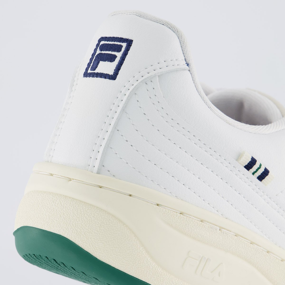 Tênis Fila Clubhouse Branco e Marinho Branco 6