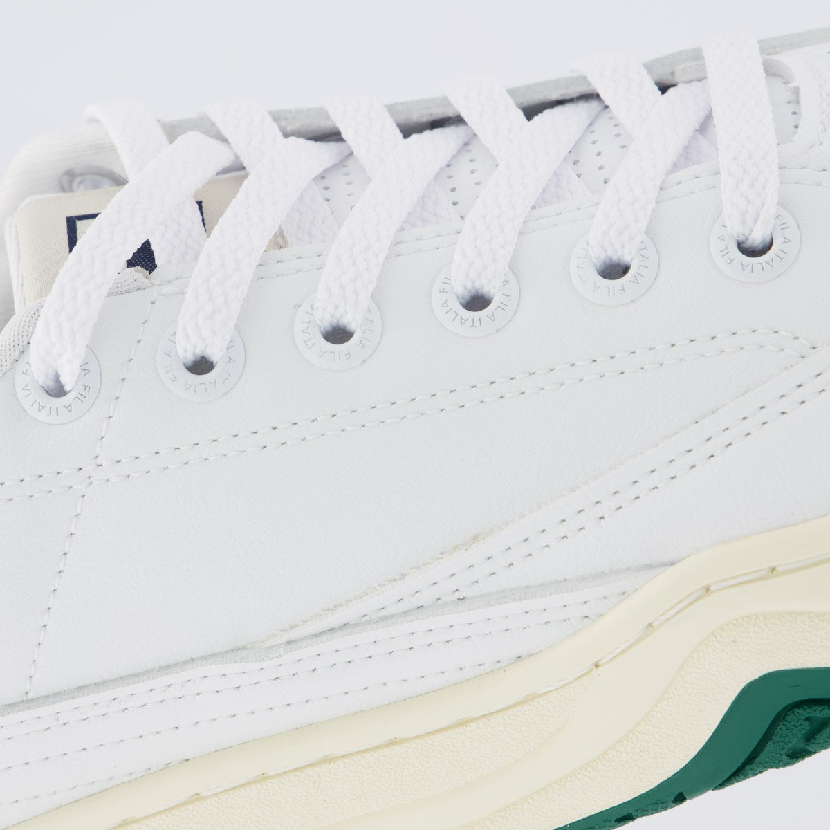 Tênis Fila Clubhouse Branco e Marinho Branco 7