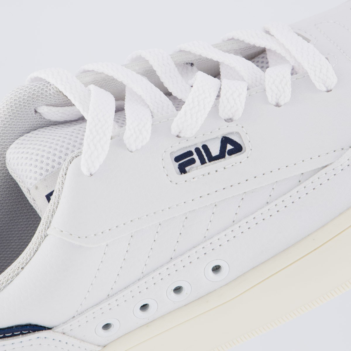 Tênis Fila Vortex Feminino Branco e Marinho Branco 7