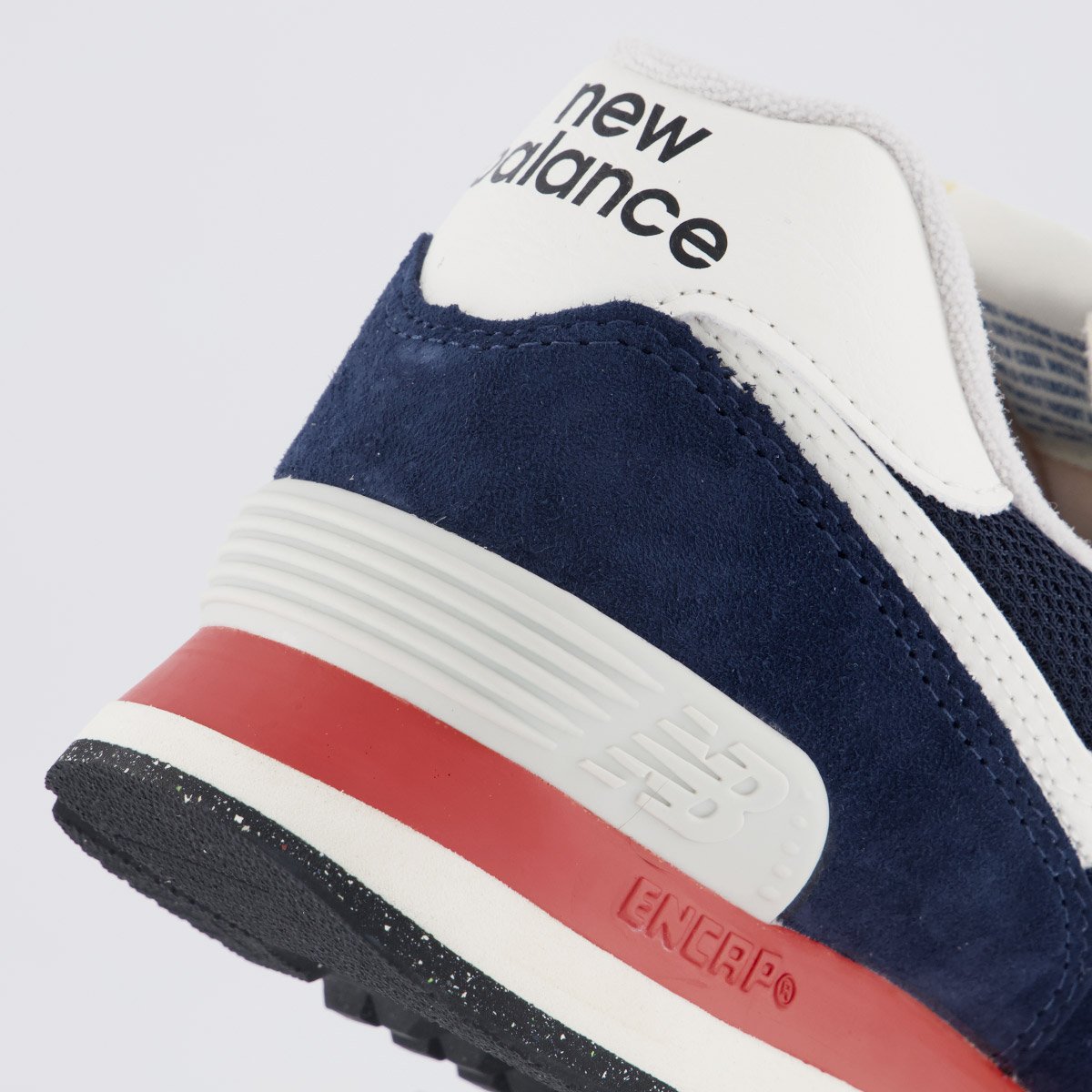 Tênis New Balance 574 V2 Marinho e Branco Azul Marinho 6