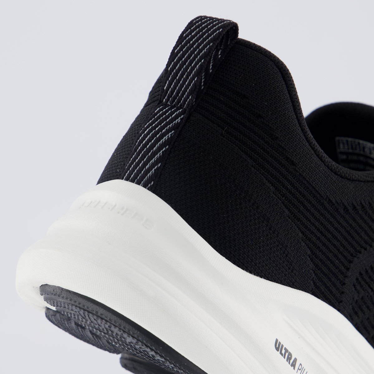Tênis Skechers Go Walk 8 Preto e Branco Preto 6