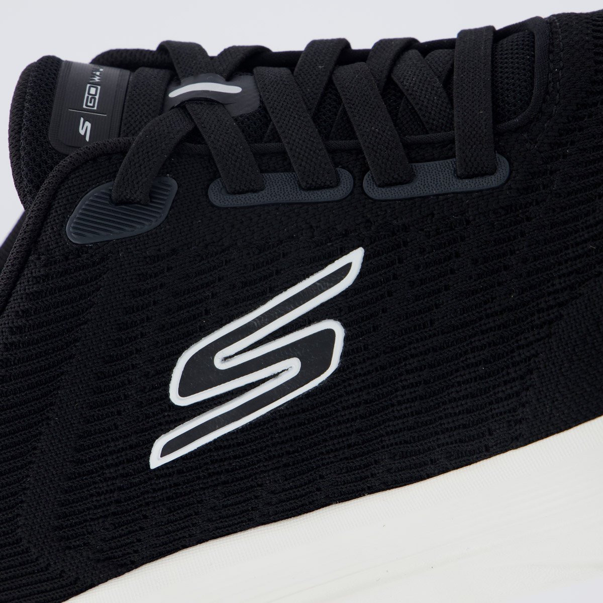 Tênis Skechers Go Walk 8 Preto e Branco Preto 7