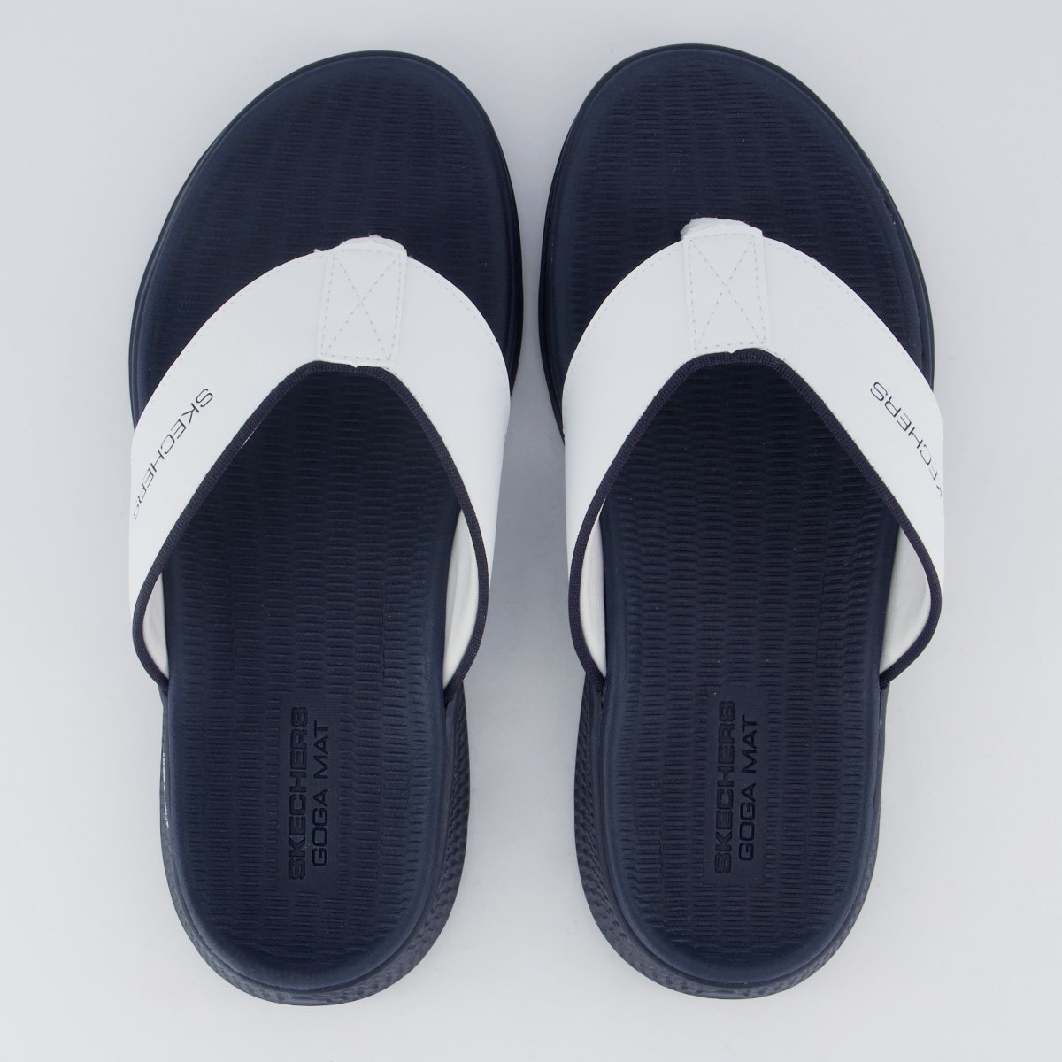Chinelo Skechers Go Consistent Marinho e Branco