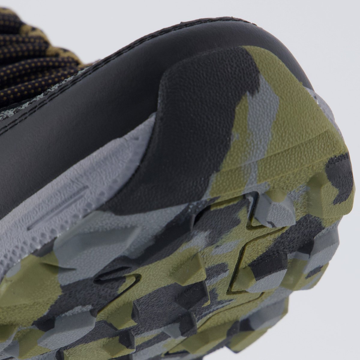 Tênis Skecher Go Run Anorak Trail Preto Preto 8