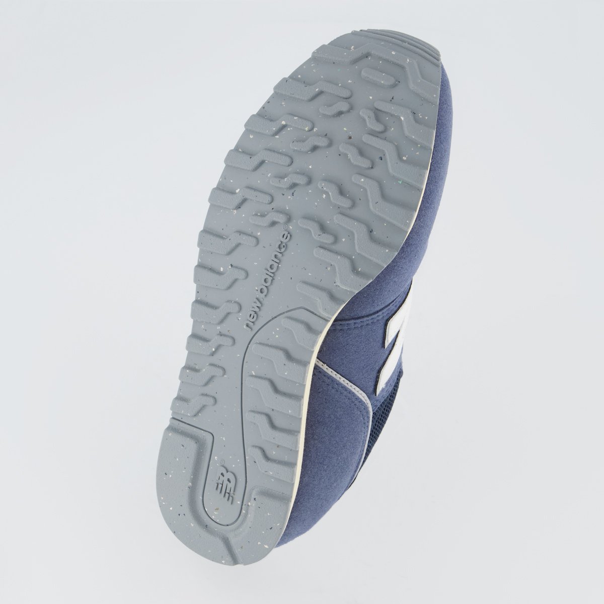 Tênis New Balance 373 V2 Feminino Marinho e Branco Azul 5