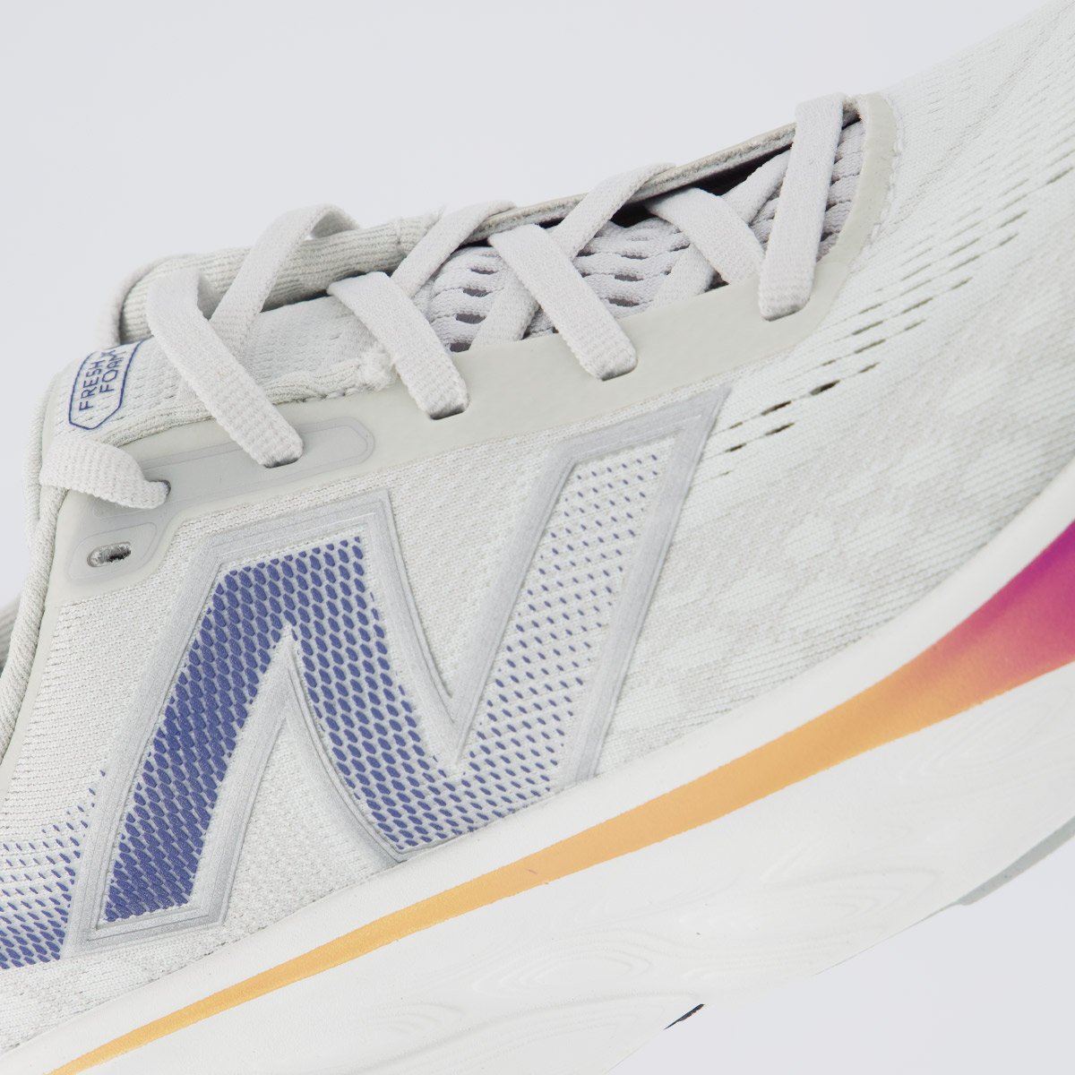 Tênis New Balance Fresh Foam X 1080 V14 Feminino Cinza Claro Branco 7