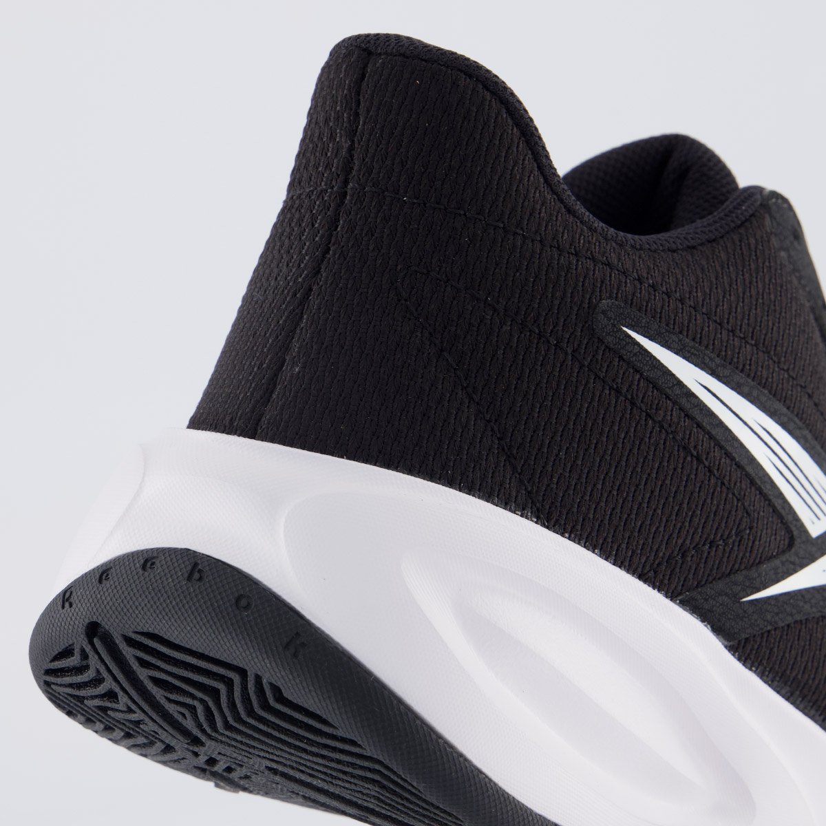 Tênis Reebok Press Preto e Branco Preto/Branco 6