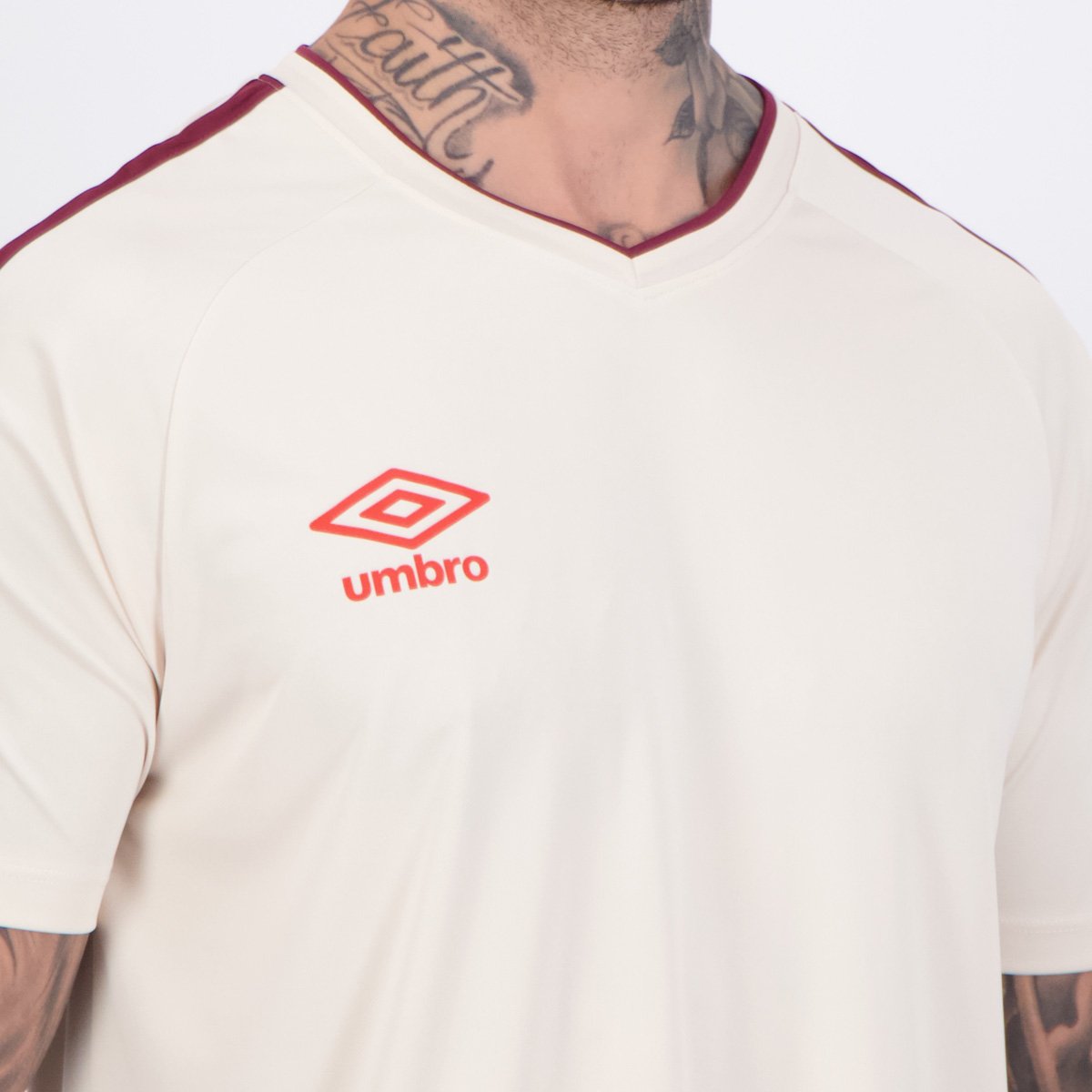 Camisa Umbro Legacy Field Bege Bege 5