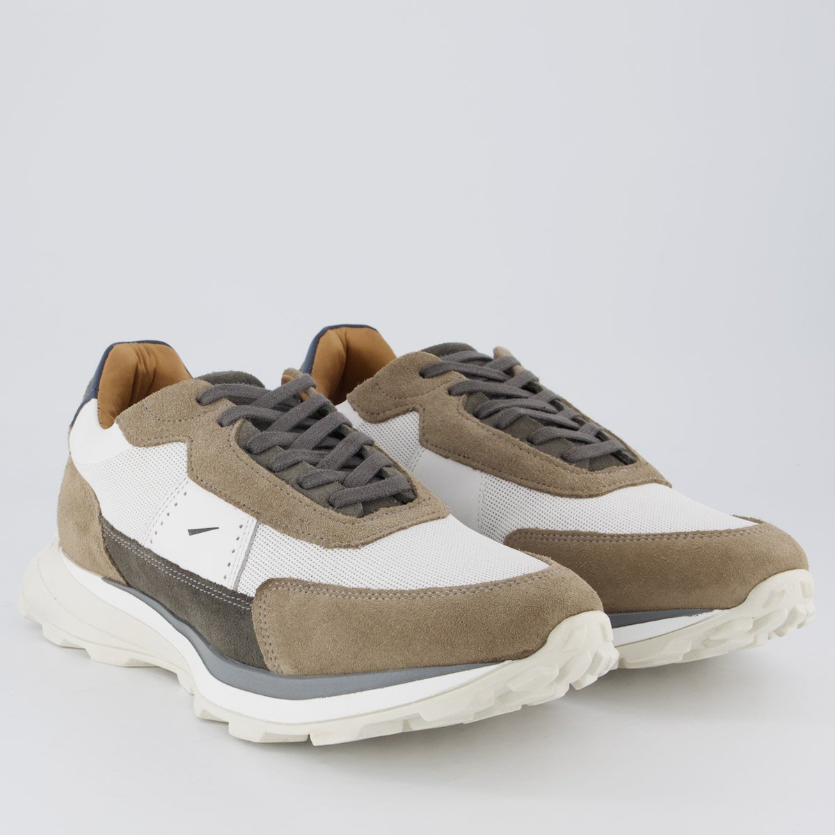 Tênis Ferracini Napa Titanium Branco Branco 2