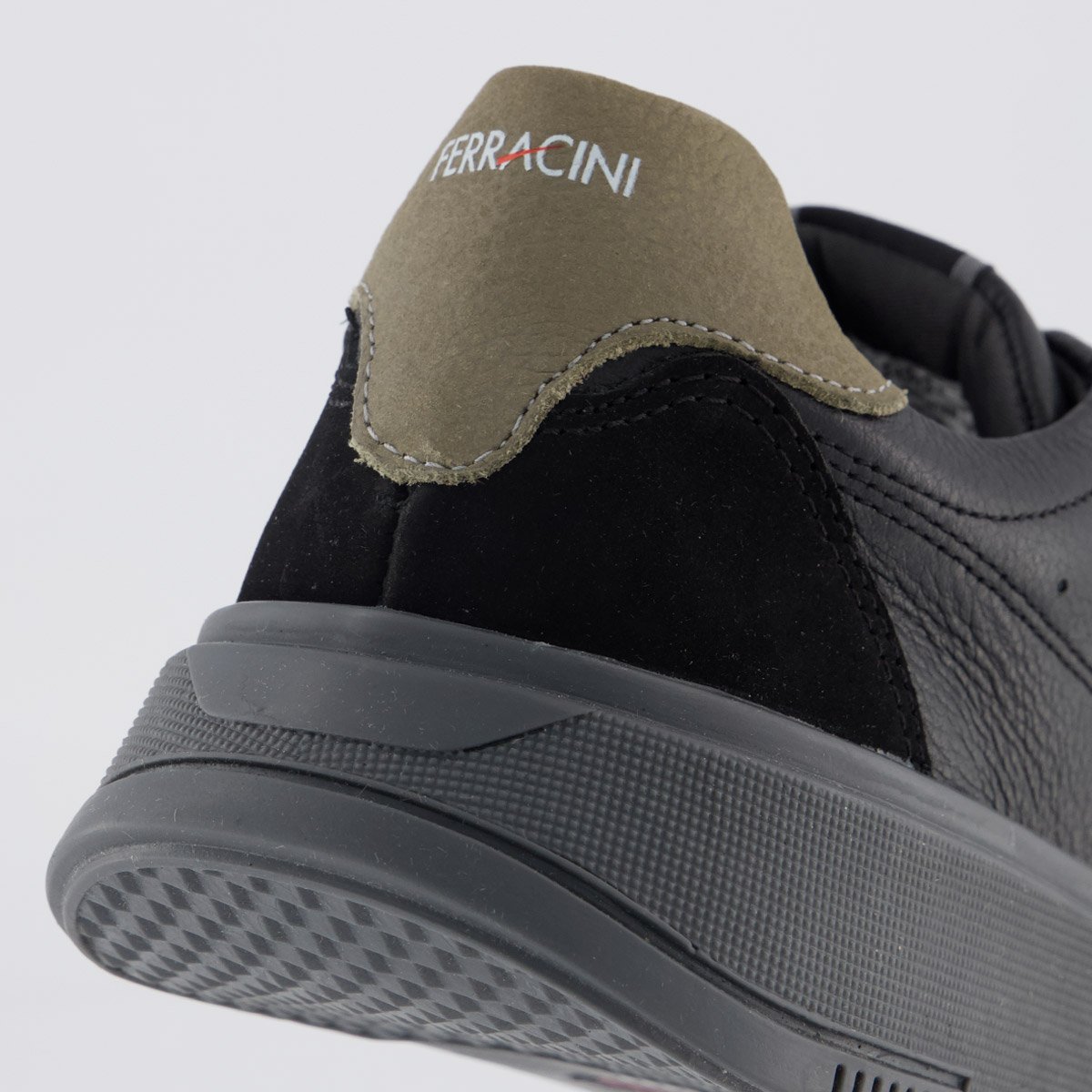 Tênis Ferracini Easy Preto Preto 6