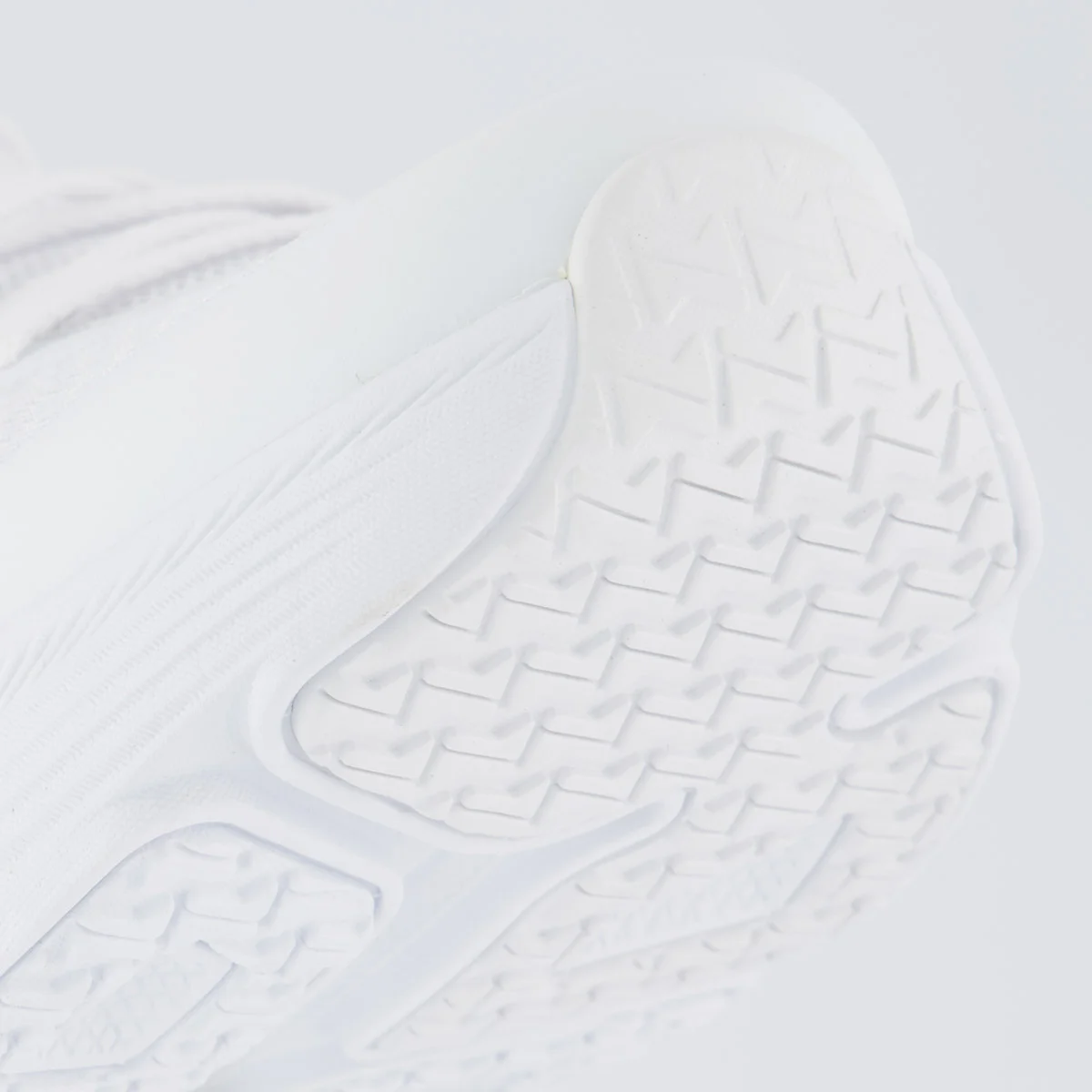 Tênis Skechers Max Cushioning Endeavour Branco Branco 8
