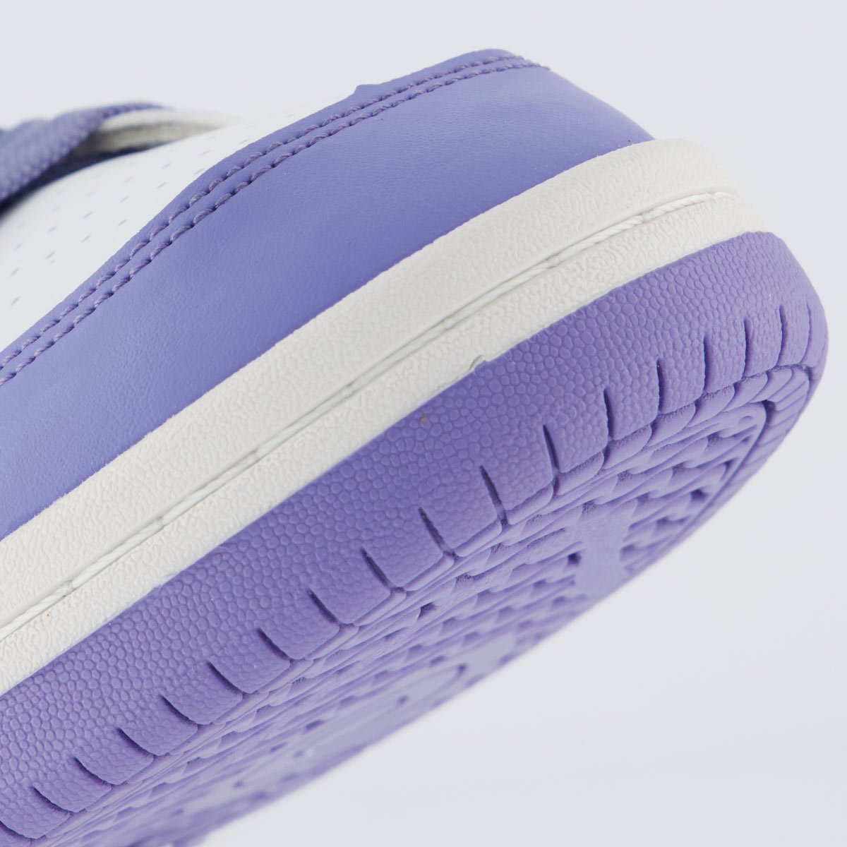 Tênis New Balance 480 Low Feminino Lilás e Branco Lilás 8