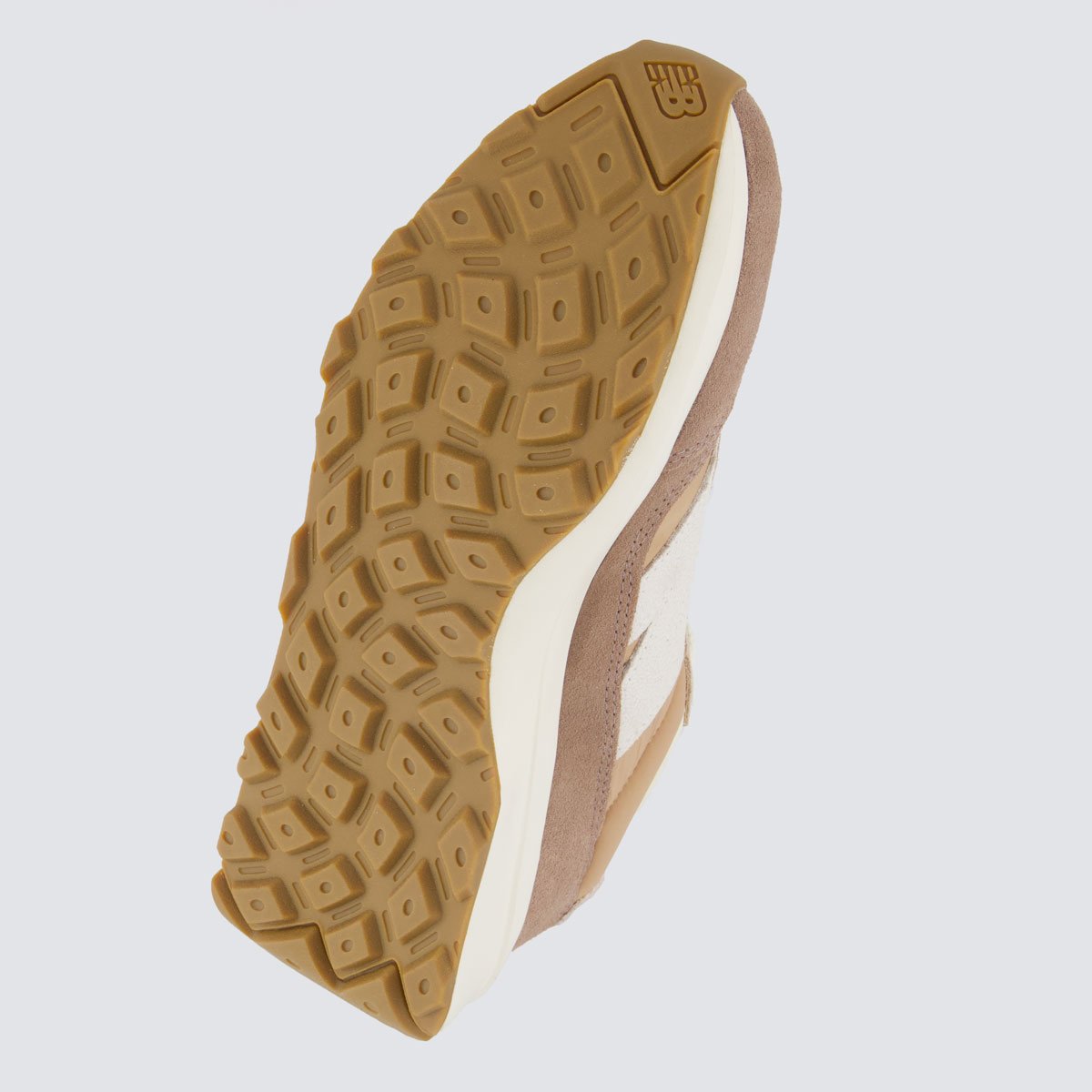 Tênis New Balance 370 V1 Marrom e Off-White Marrom 5