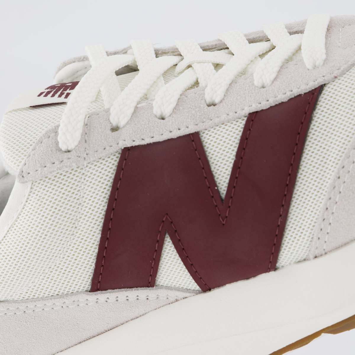 Tênis New Balance 370 V1 Branco e Vermelho Branco 7