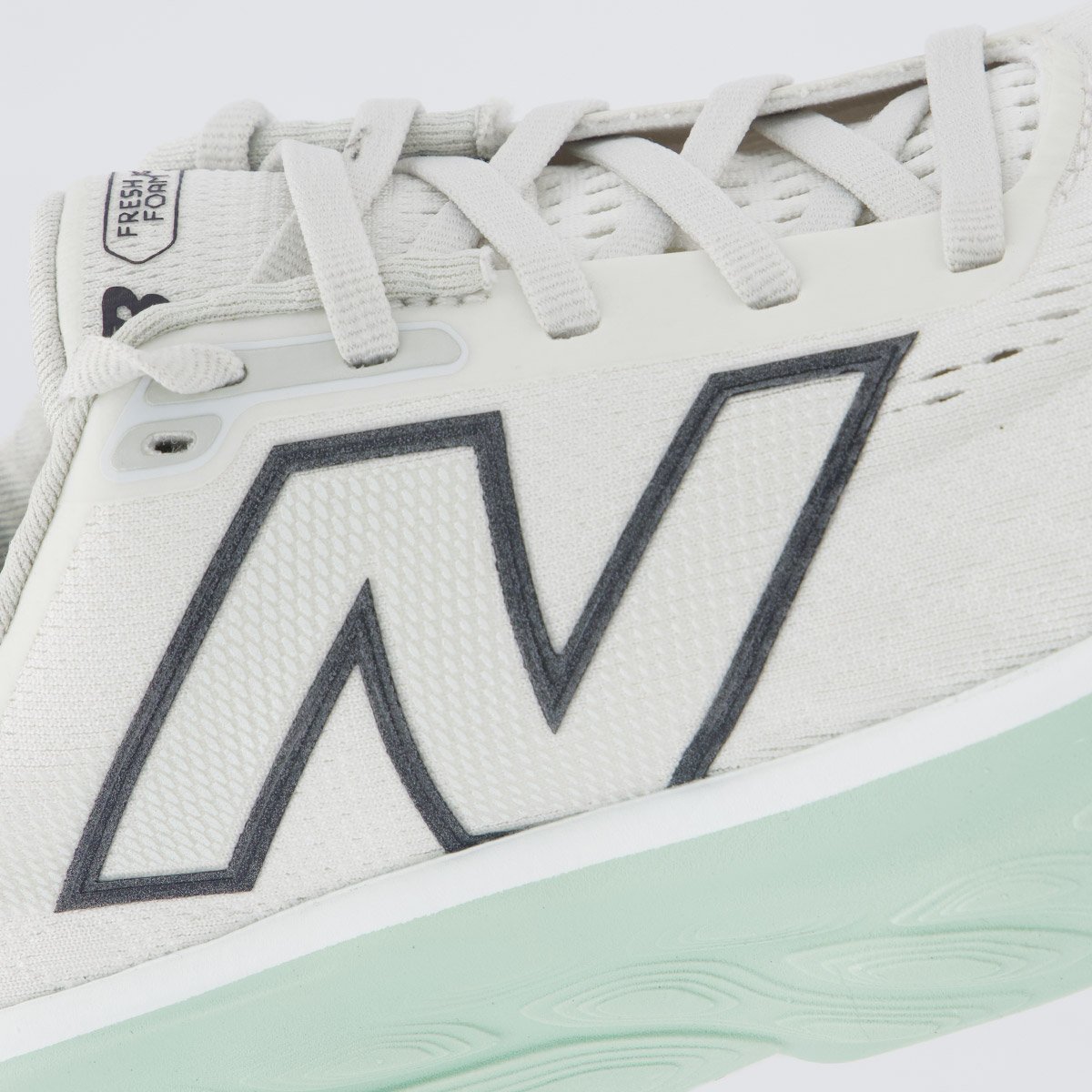 Tênis New Balance Fresh Foam X 1080 V14 Feminino Cinza e Verde Branco 7