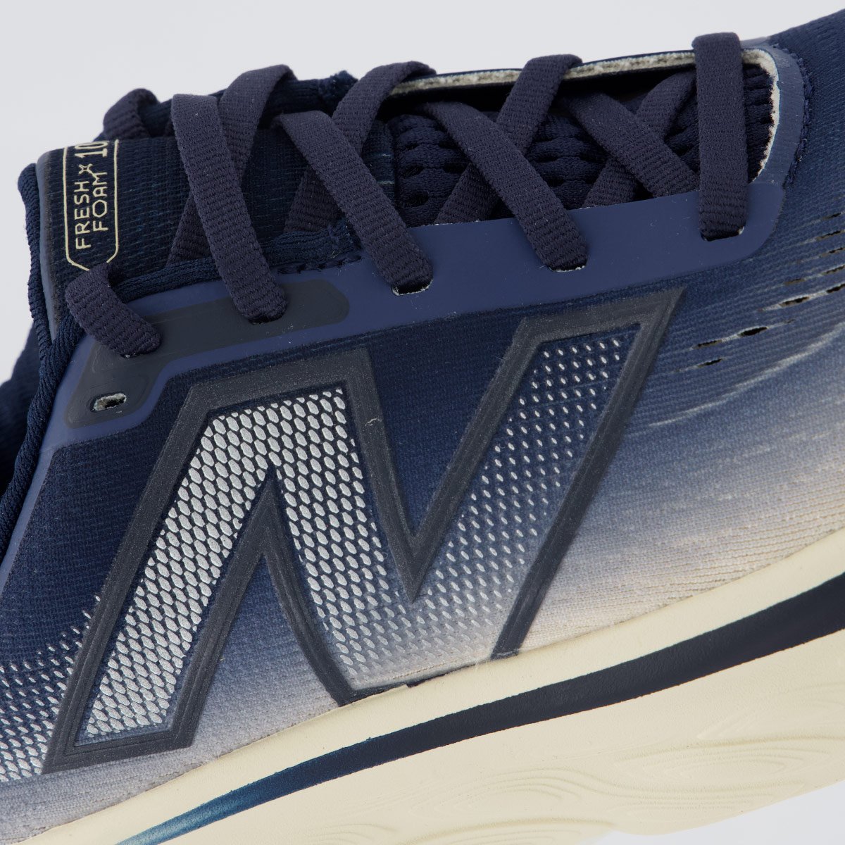 Tênis New Balance Fresh Foam X 1080 V14 Feminino Azul Marinho Bege/Azul Marinho 7