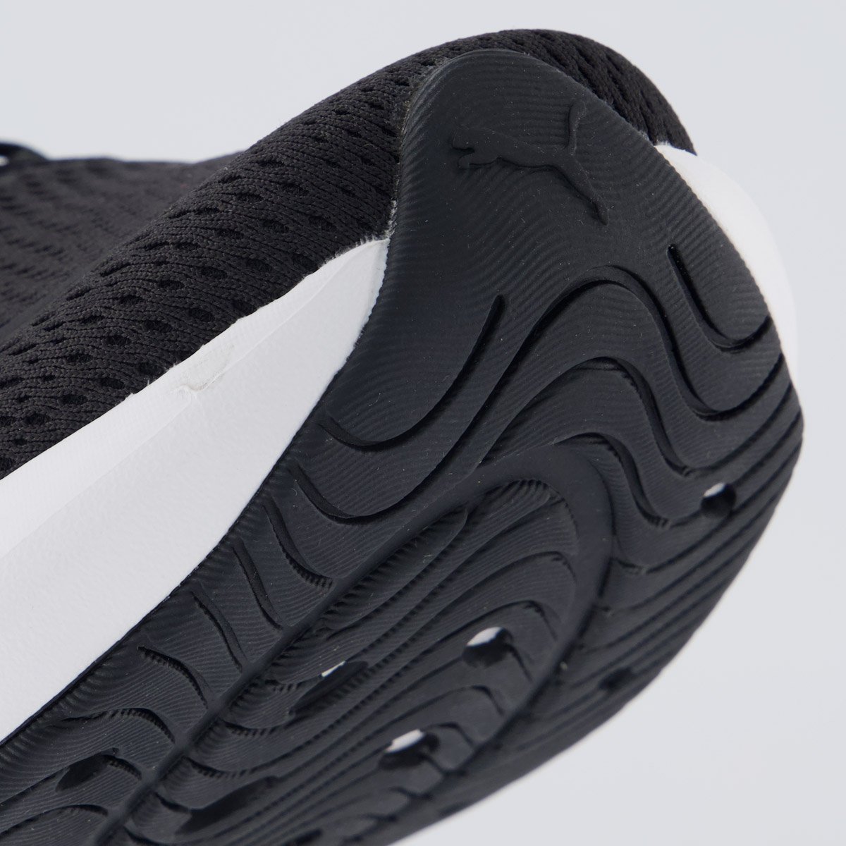 Tênis Puma Scend Pro 2 Preto e Branco Preto 8