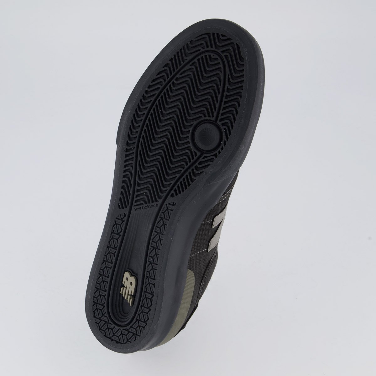 Tênis New Balance NM272 Marrom Preto 5