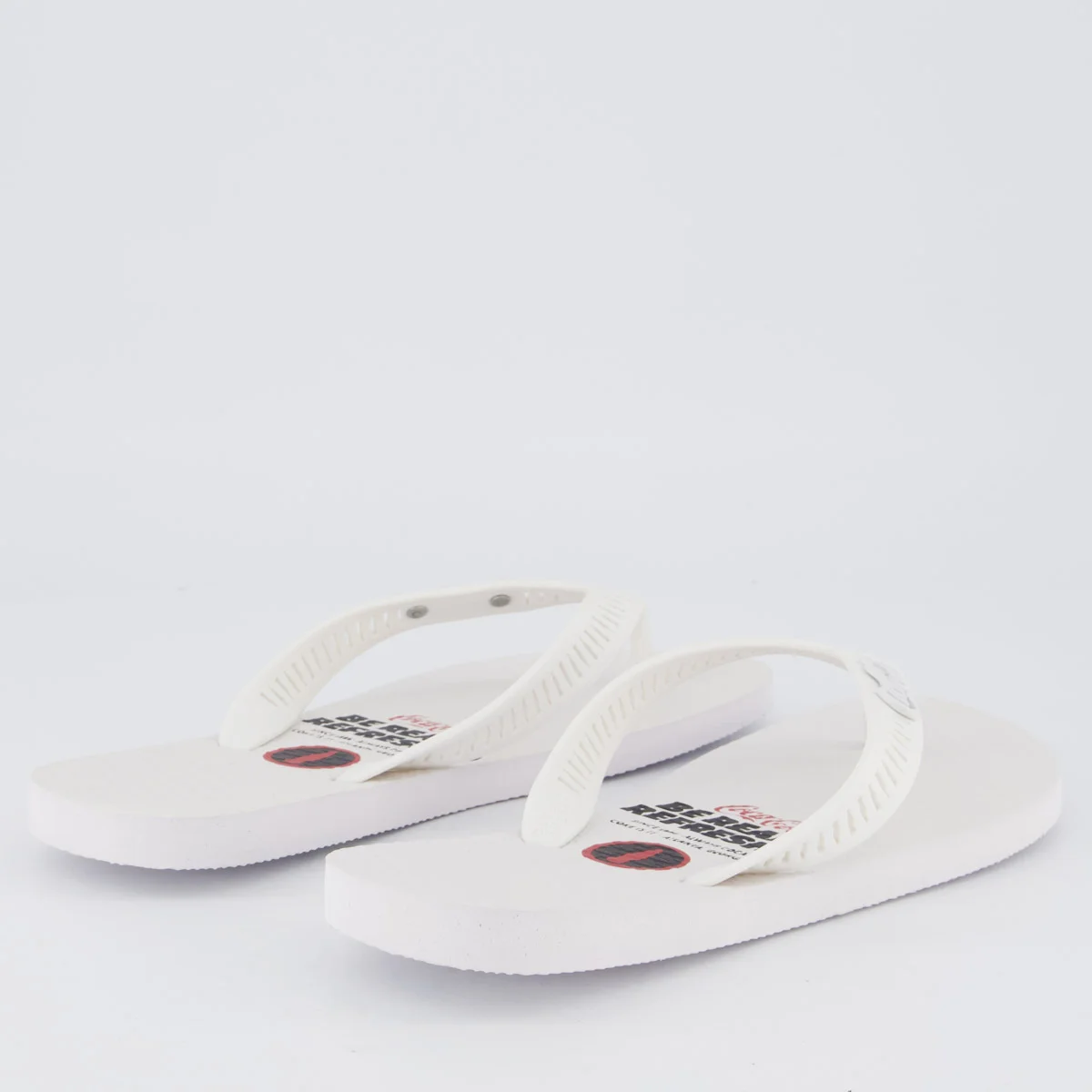 Chinelo Coca Cola Live Since 1886 Branco Branco 4