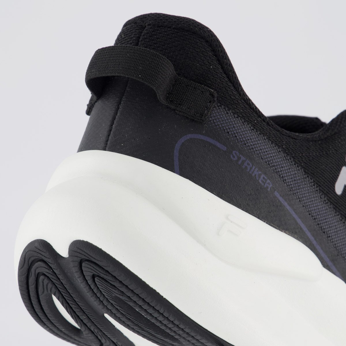 Tenis Fila Striker Feminino Preto e Azul Preto 6