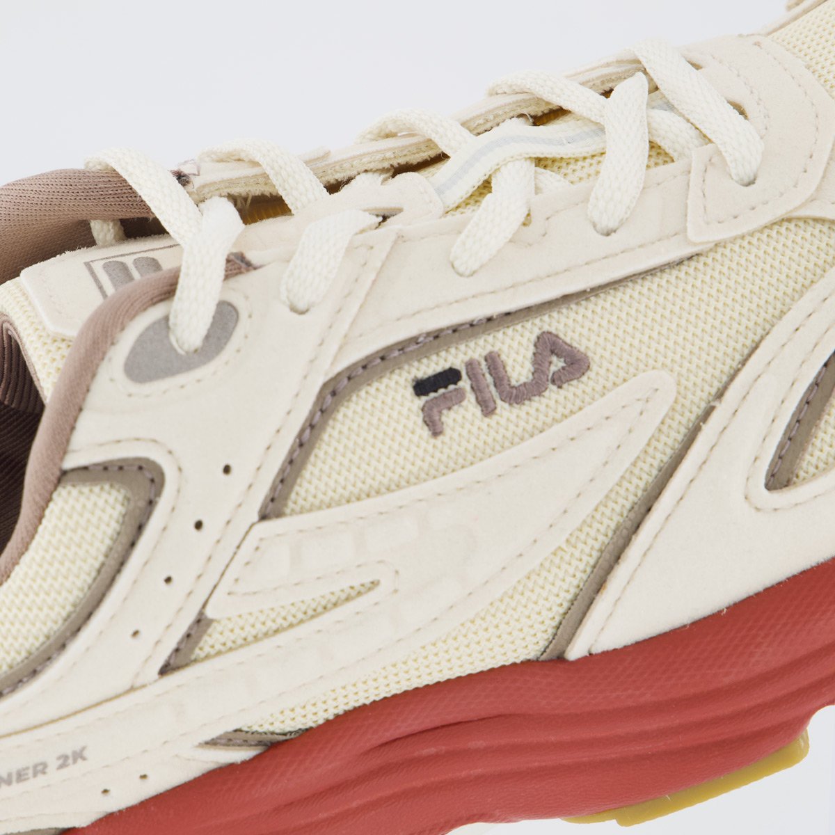 Tênis Fila Runner 2k SE Feminino Bege e Marrom Bege 7