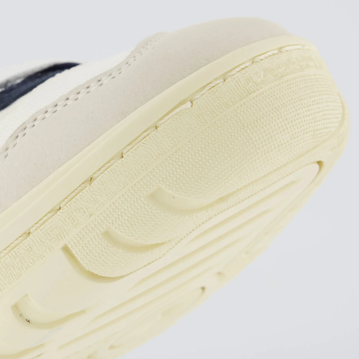 Tênis New Balance 550 Bege e Marinho Bege 8