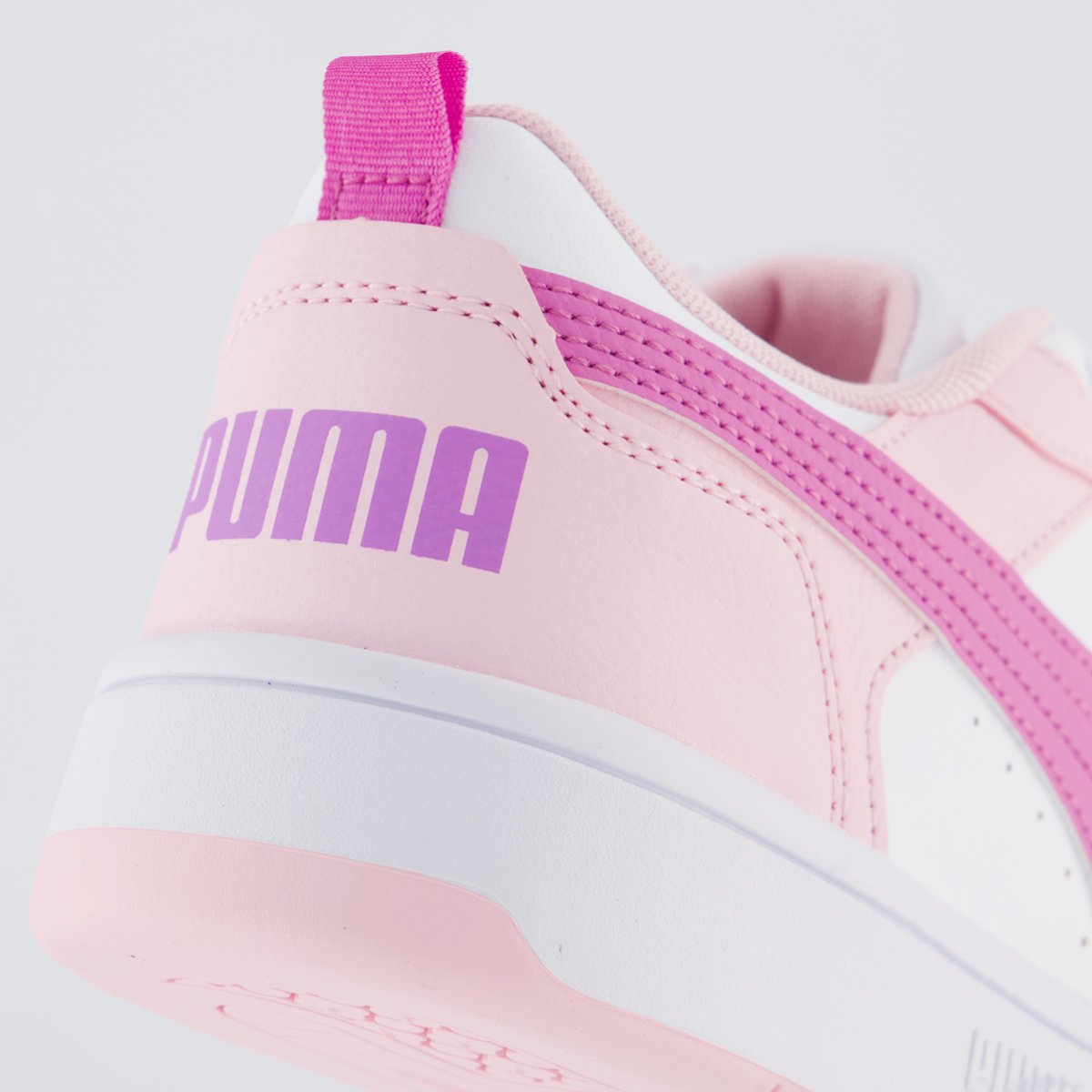 Tênis Puma Rebound V6 LO Feminino Rosa Rosa 3