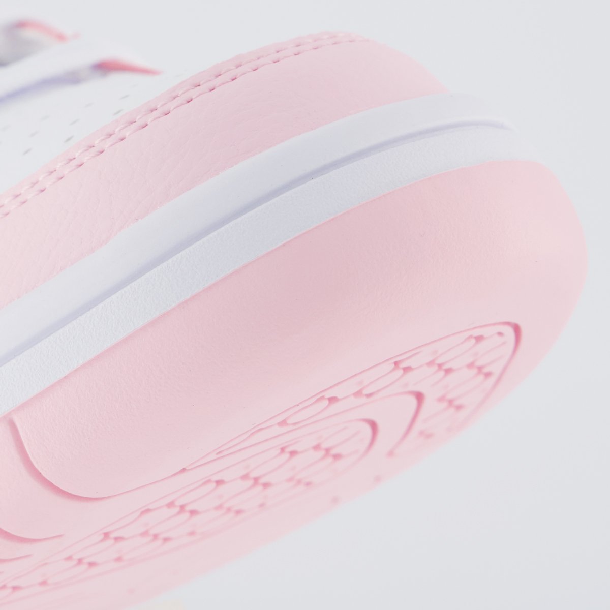 Tênis Puma Rebound V6 LO Feminino Rosa Rosa 5