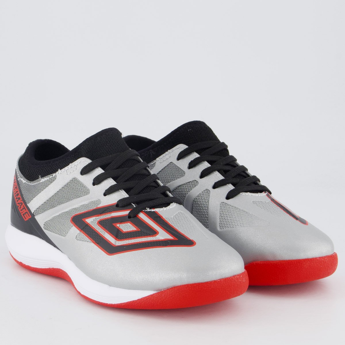 Chuteira Umbro Ultimate Futsal Juvenil Prata e Vermelha Cinza 2