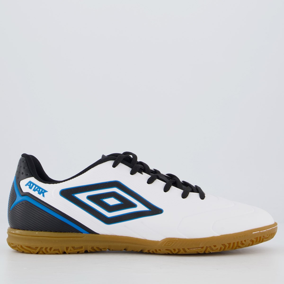 Chuteira Umbro Attak III Futsal Branca e Preto