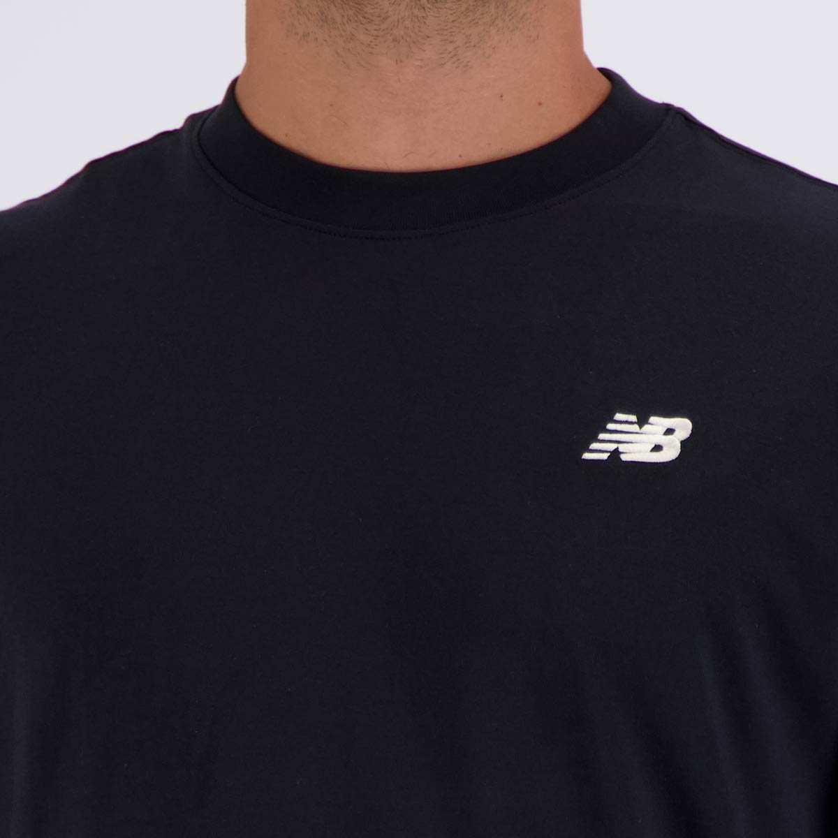 Camiseta New Balance Essentials SL Preta Preto 5