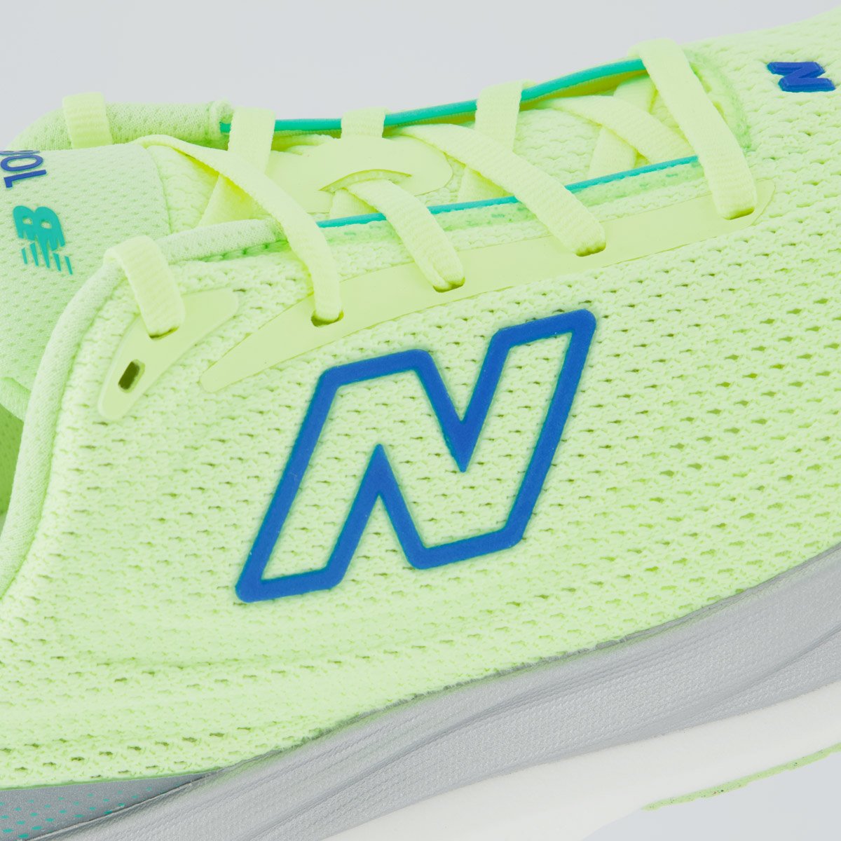 Tênis New Balance Infinion 1080 V15 Feminino Verde Claro Verde 7